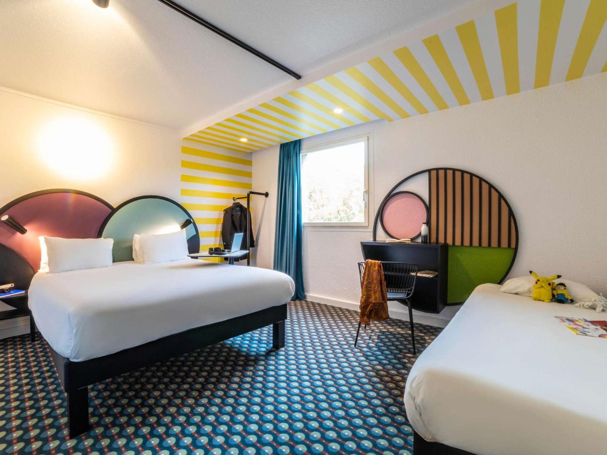 Hotel Ibis Styles Paris Saint Denis Pleyel Exterior foto